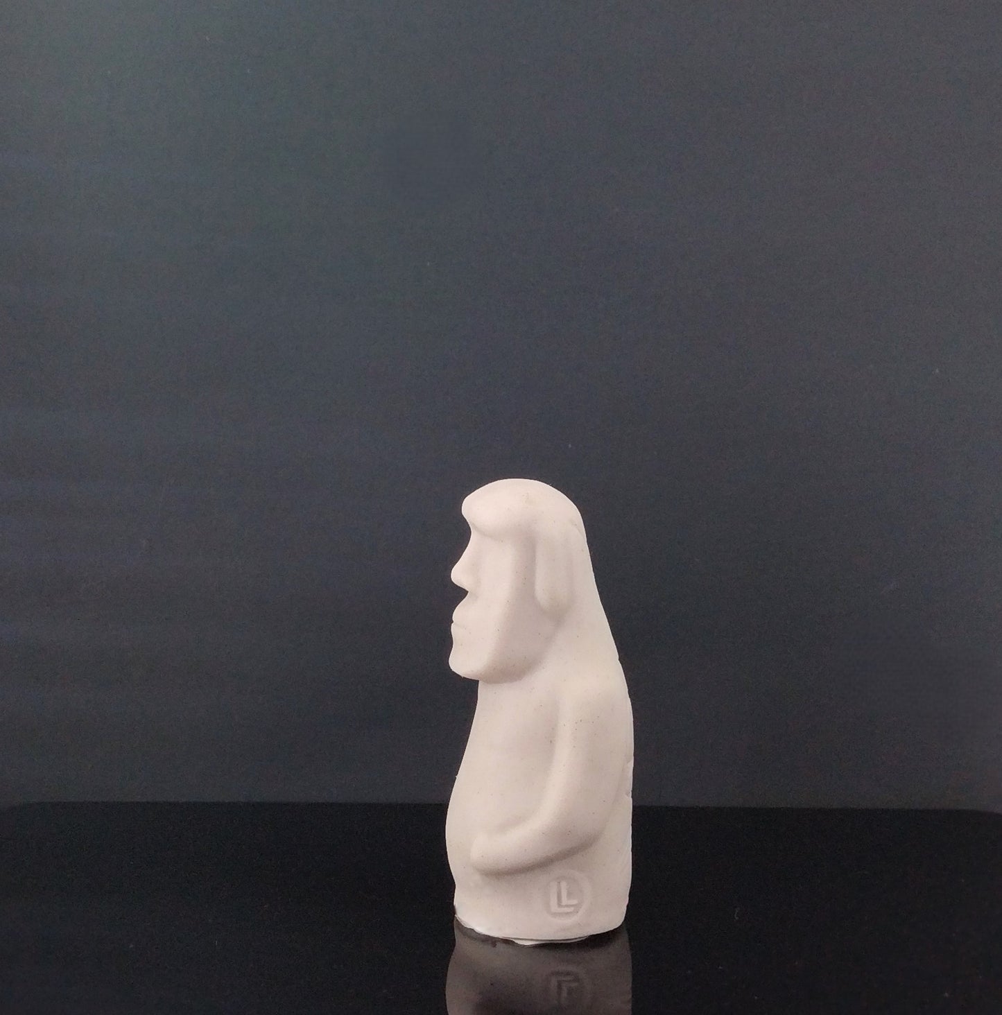 Moai - Mini Grinder - Squishy
