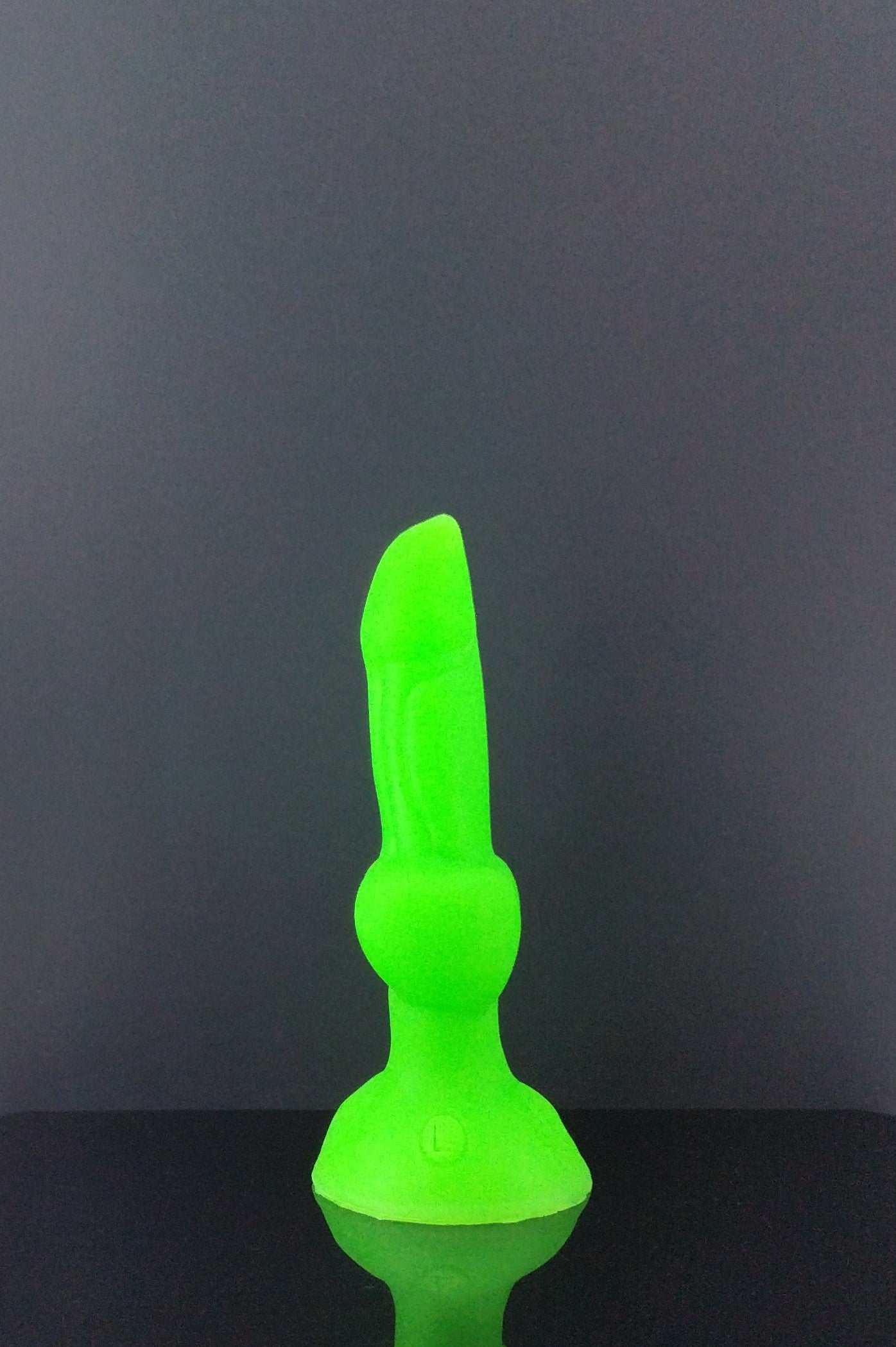 Dggo - Knot Dildo - Neon Green and GITD Green - Medium Size - 00-50