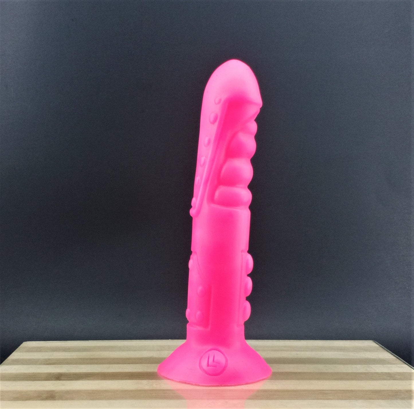 R 34 - Robot Dildo - Solid UV Pink - Flop - Pigment clumps